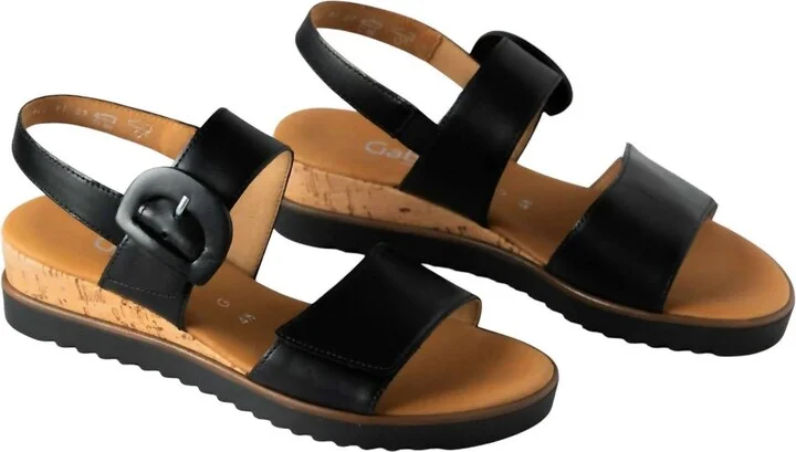 Women's Wedge Slingback Sandal In Black