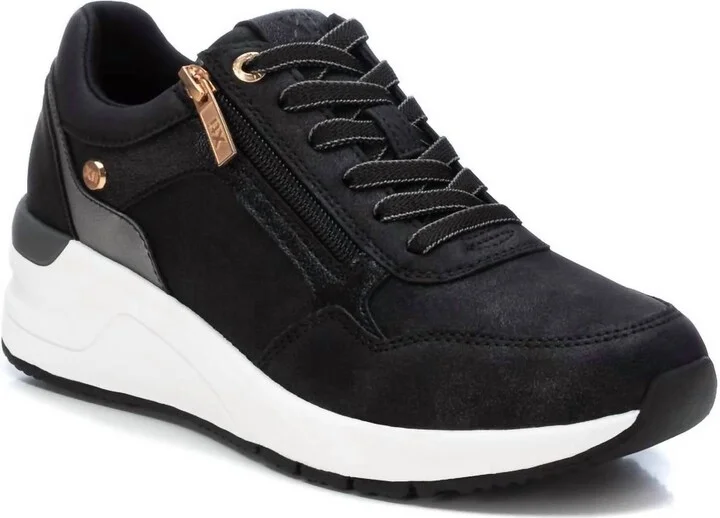 Women's Wedge Sneakers In Black