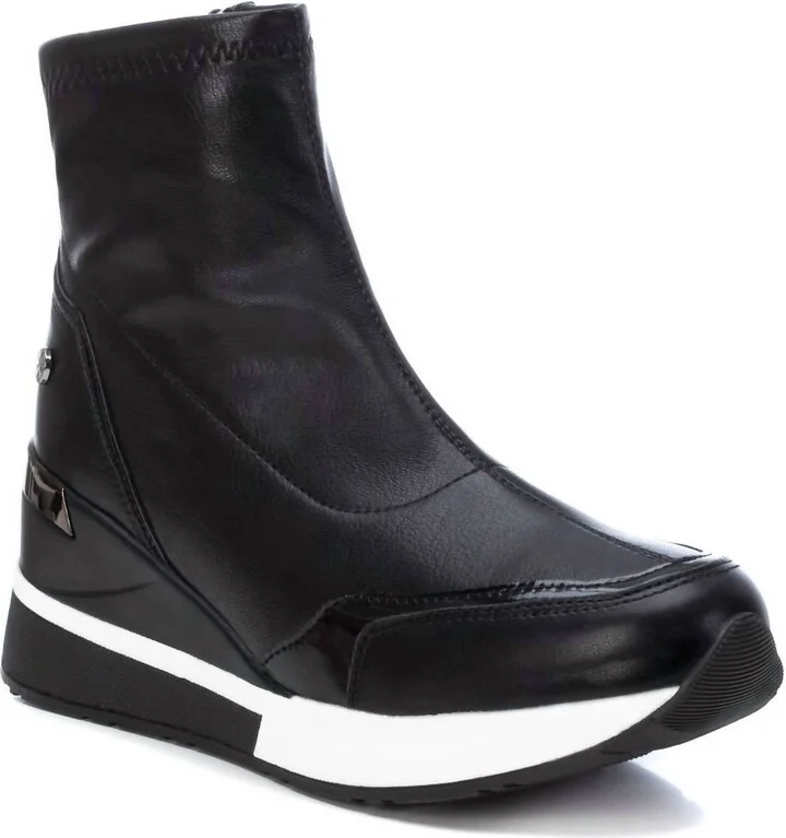 Women's Wedge Sport Booties In Black
