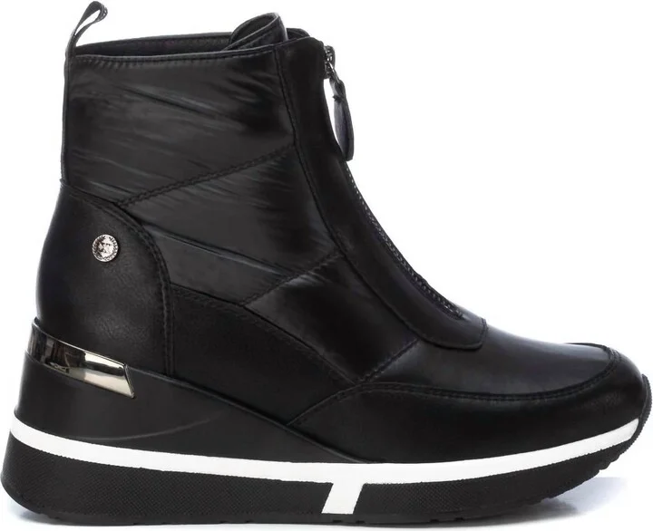 Women's Wedge Sport Booties In Black