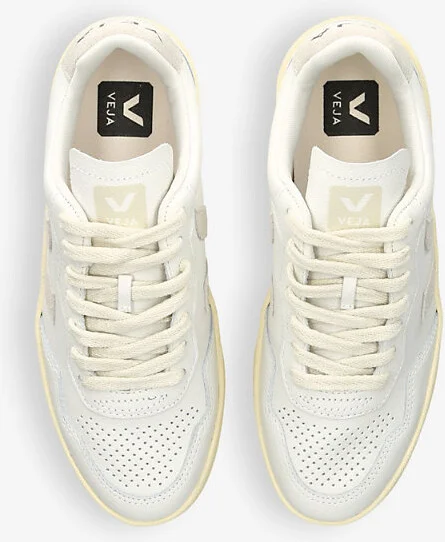 Womens White/Oth Women's V90 Low-Top Leather Trainers Eur 37 / 4 Uk Women - Image 2