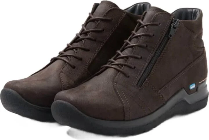 Women's Why Shoes In Brown Nubuck