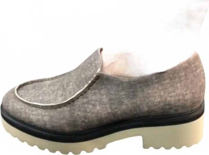 Women's Woven Loafer In Coffee