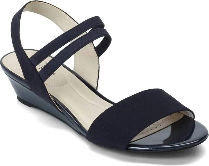 Women's Yolo Wedge Sandal In Navy