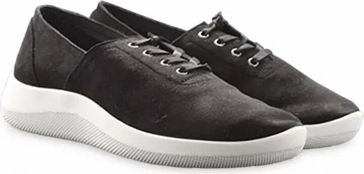 Women's Yosemite Sneakers In Black
