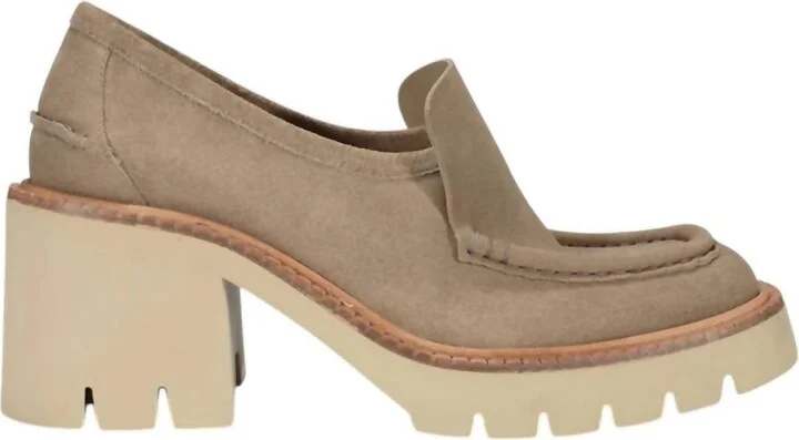 Women's Zavanna Loafers In Oak Castoro