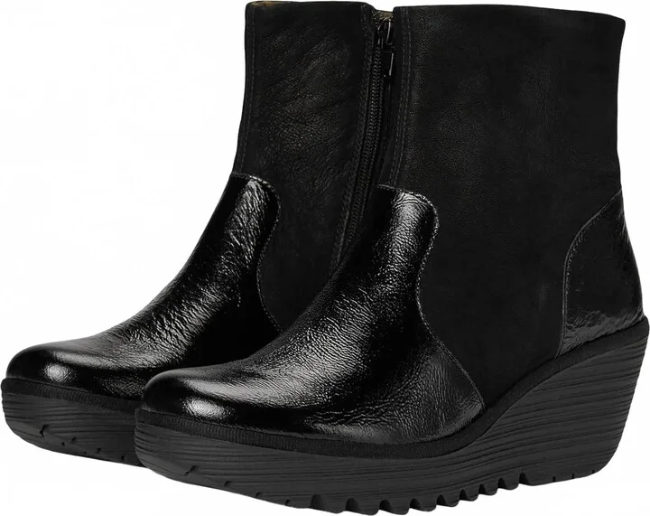 Women's Zip Up Ankle Boots In Black