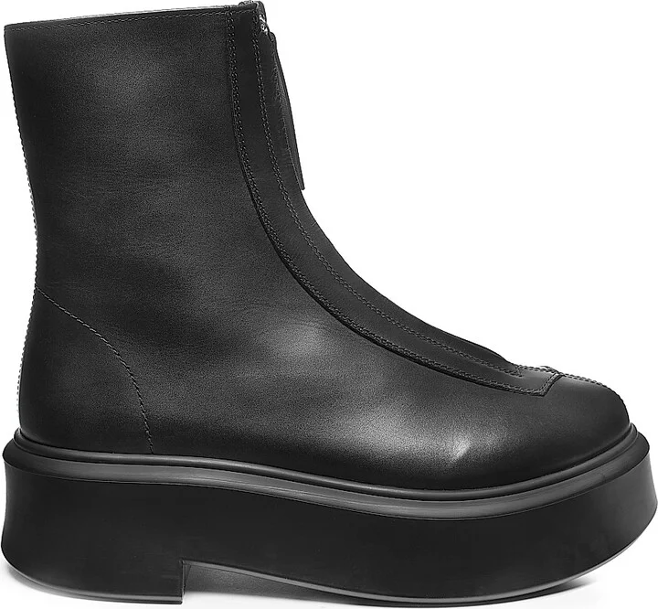Women's Zippered Platform Leather Combat Boots - Black - Size 9