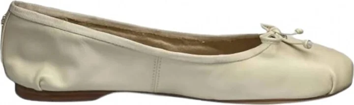 Women's Zooey Ballet Flat In Modern Ivory