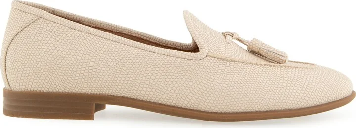 Wuster Kiltie Loafer - Image 9