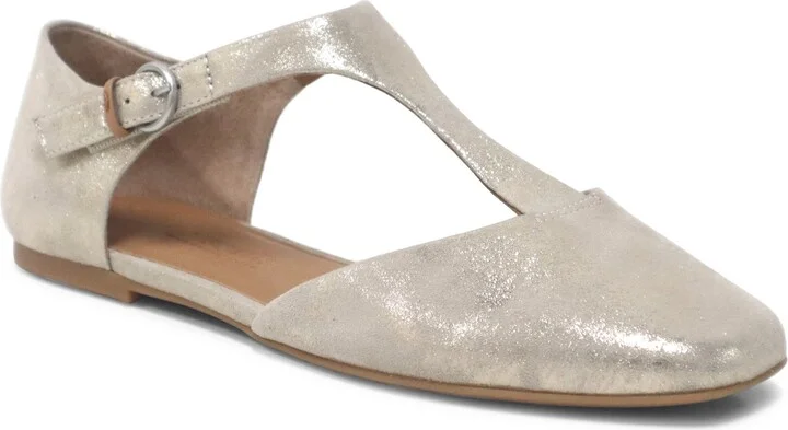 Wyatt T-strap Flat