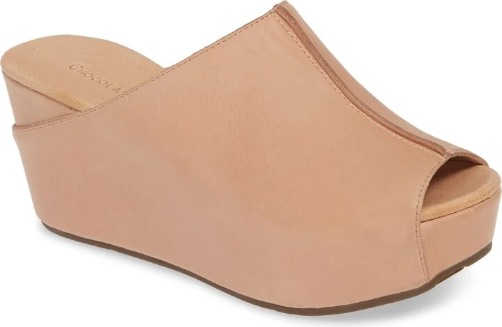Wynn Peep Toe Mule