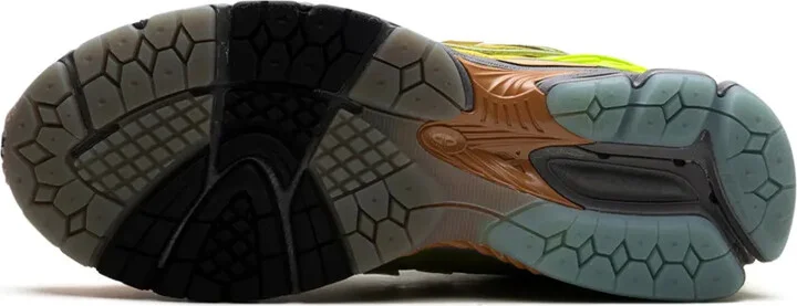 x Action Bronson 1906R "Scorpius" sneakers - Image 4