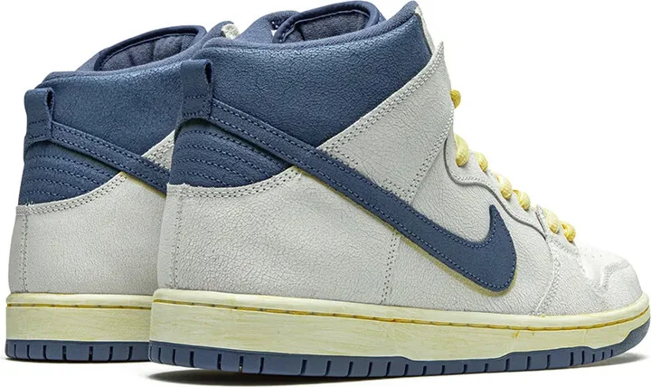 x Atlas SB Dunk High Pro "Lost At Sea" sneakers - Image 3