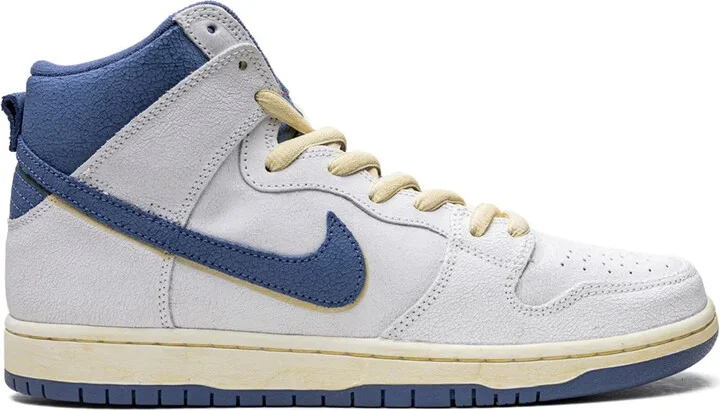 x Atlas SB Dunk High Special Box "Lost At Sea" sneakers