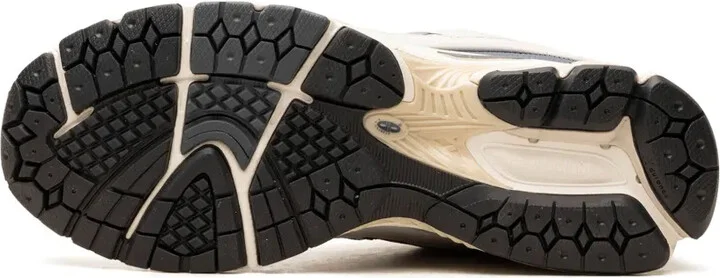 x atmos 2002R "Cybernetics Blue" sneakers - Image 4