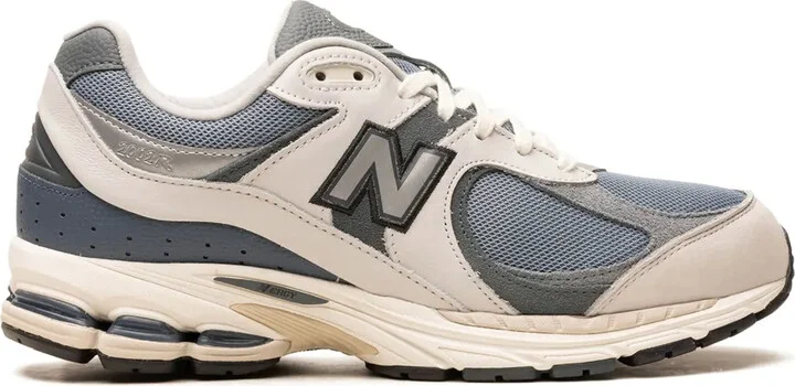 neutrals