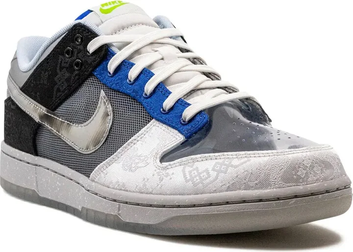 x CLOT Dunk Low "What The" sneakers - Image 2