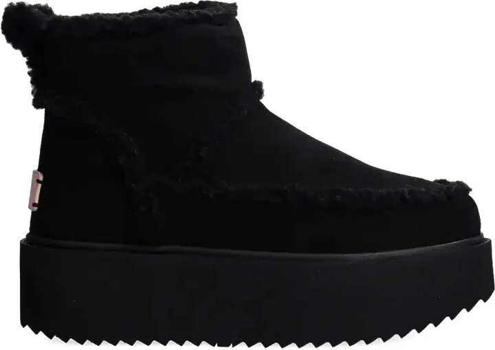 x Coccinelle classic low shearling boots