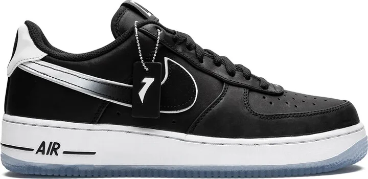 x Colin Kaepernick Air Force 1 '07 QS sneakers