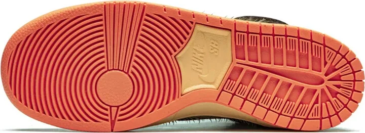 x Concepts SB Dunk High "Turdunken" sneakers - Image 3