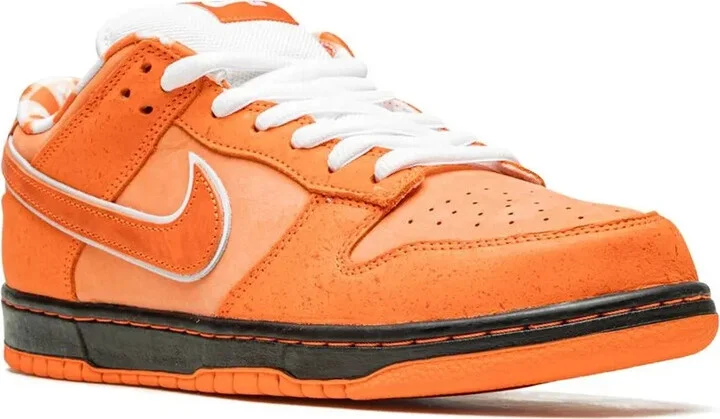x Concepts SB Dunk Low "Orange Lobster Special Box" sneakers - Image 2