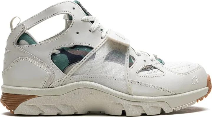 x Corteiz Air Trainer Huarache sneakers