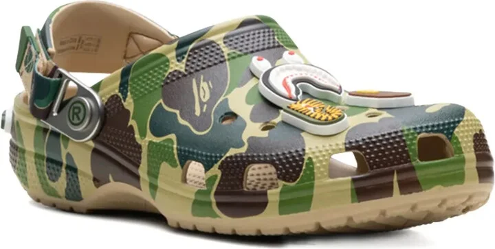 x Crocs Classic "Chai" clogs - Image 2