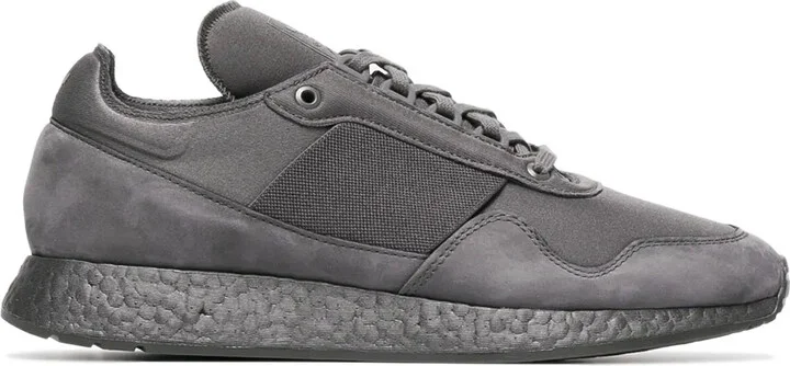 x Daniel Arsham New York Present sneakers