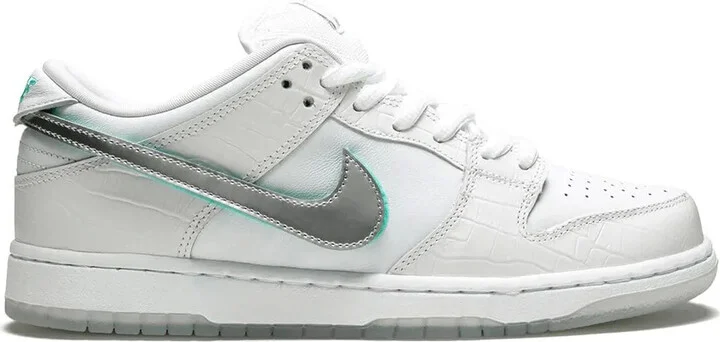 x Diamond Supply Co. SB Dunk Low Pro OG QS "White" sneakers