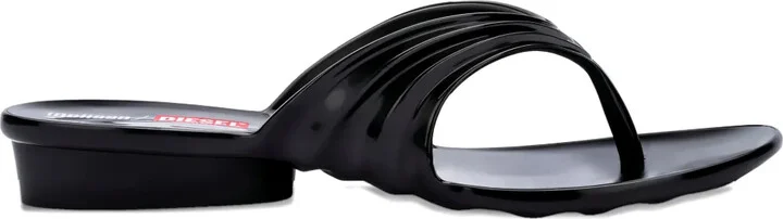x Diesel thong flip-flops
