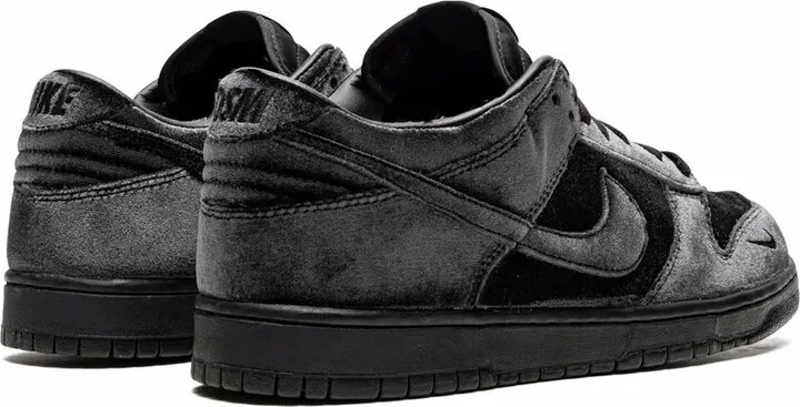 x Dover Street Market Dunk Low "Triple Black Velvet" sneakers - Image 3