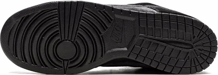 x Dover Street Market Dunk Low "Triple Black Velvet" sneakers - Image 4