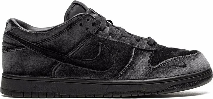 x Dover Street Market Dunk Low "Triple Black Velvet" sneakers