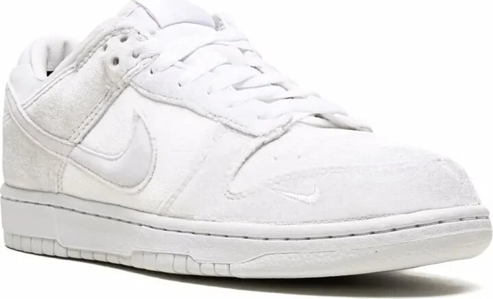 x Dover Street Market Nike Dunk Low "Triple White Velvet" sneakers - Image 2