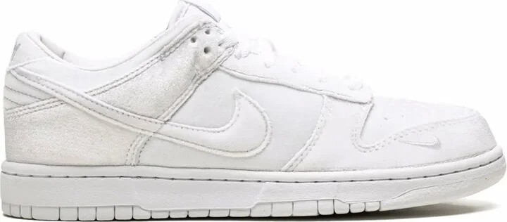 x Dover Street Market Nike Dunk Low "Triple White Velvet" sneakers