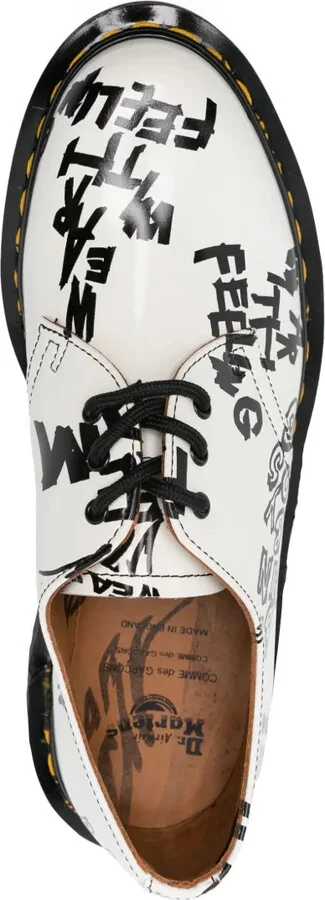 x Dr. Martens text-print Derby shoes - Image 4