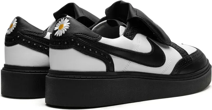 x G-Dragon Kwondo 1 "Panda" sneakers - Image 3