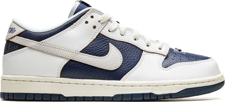 x Huf SB Dunk Low "NYC" sneakers