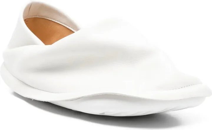 x Issey Miyake Peu Form slippers - Image 2