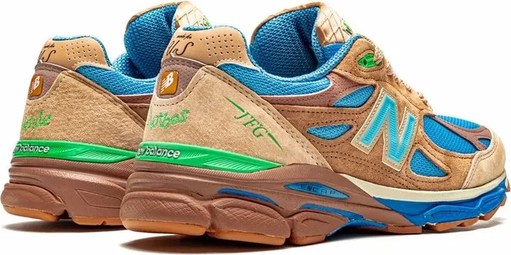 x Joe Freshgoods 990V3 “Outside Clothes” sneakers - Image 3
