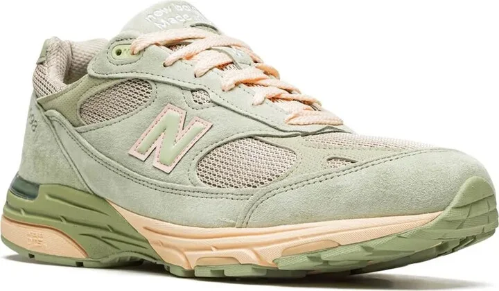 x Joe Freshgoods 993 "Performance Art Sage" sneakers - Image 2