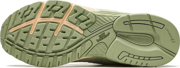 x Joe Freshgoods 993 "Performance Art Sage" sneakers - Image 4