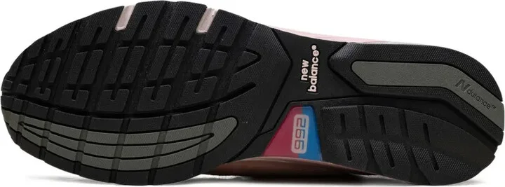x Joe Freshgoods Made in USA 992 "Aged Well" sneakers - Image 4