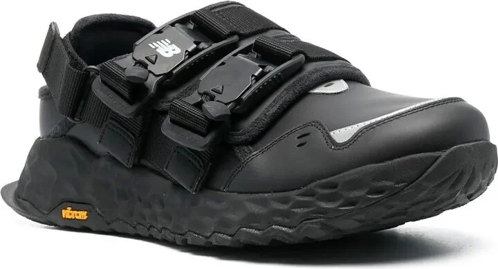 x Junya Watanabe x Comme des Garçons buckle-fastening sneakers - Image 2