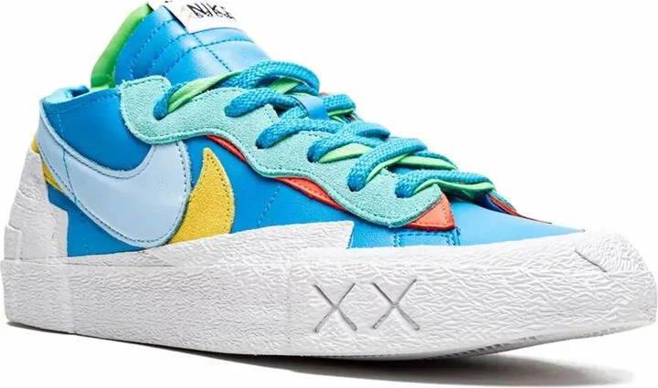 x KAWS x sacai Blazer Low "Blue" sneakers - Image 2
