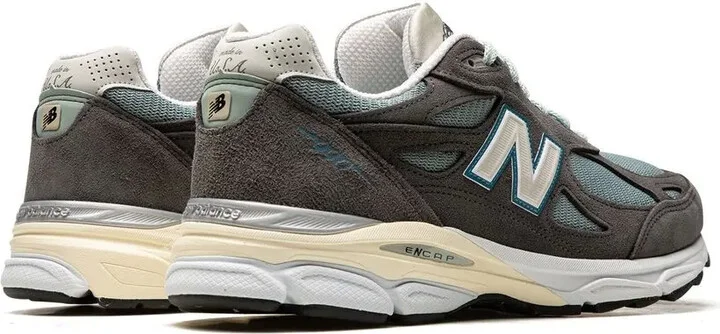 x Kith 990 V3 "Steel Blue/Grey" sneakers - Image 3