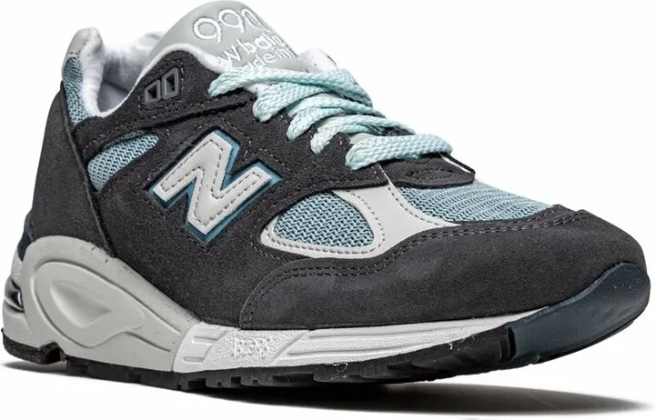 x Kith 990KT2 sneakers - Image 2