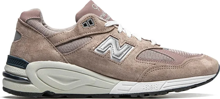x Kith 990v2 "Dusty Rose" sneakers