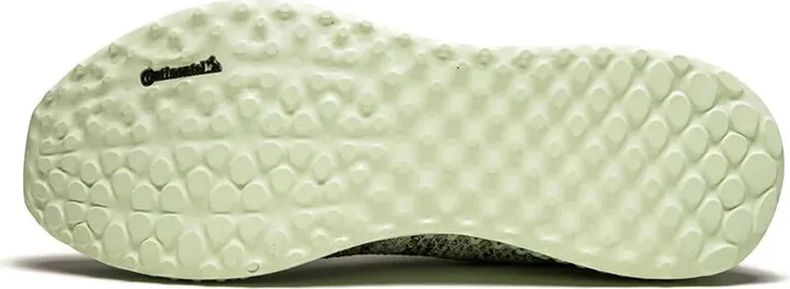 x Kith Consortium Runner 4D "Aspen" sneakers - Image 4